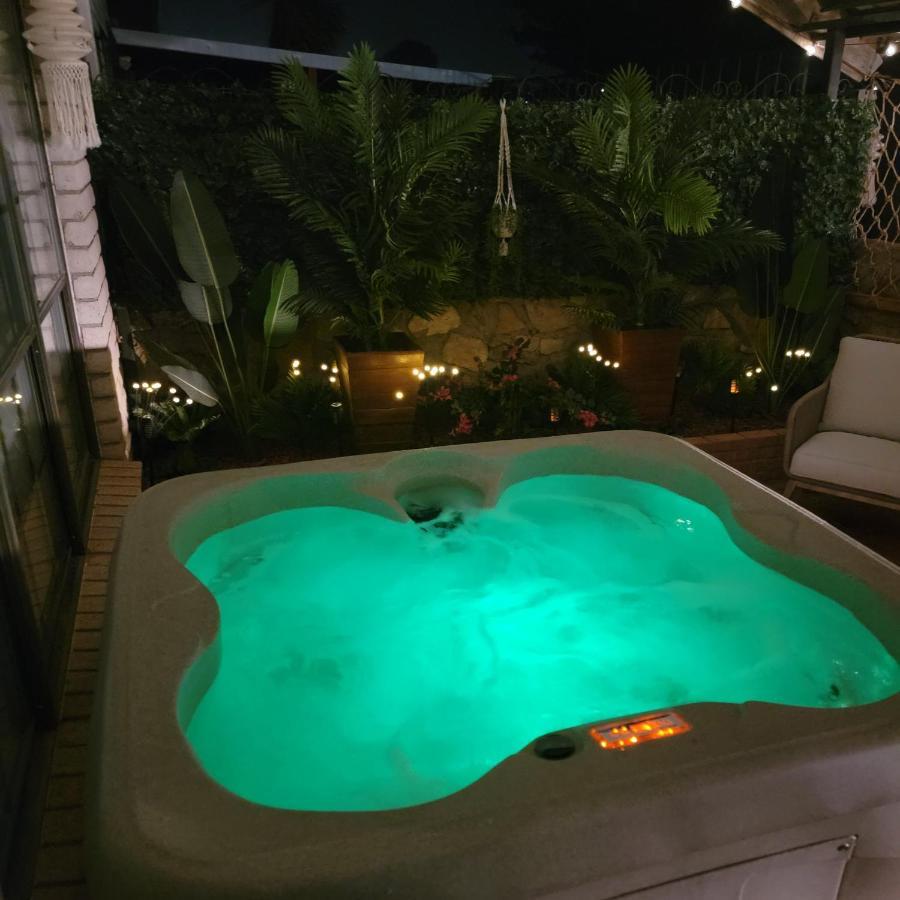 Desert Oasis With Hot Tub! Las Cruces Bagian luar foto